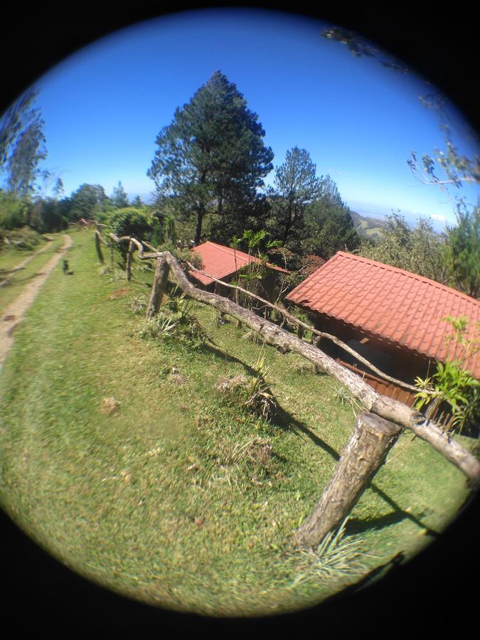 Cabanas Don Camilo Albergue De Montana Cabecera de Canas Exterior photo