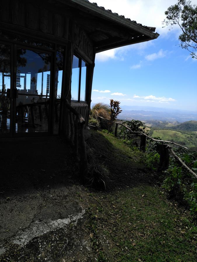 Cabanas Don Camilo Albergue De Montana Cabecera de Canas Exterior photo